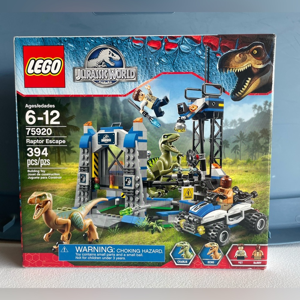 LEGO Jurassic World Raptor Escape Set 75920